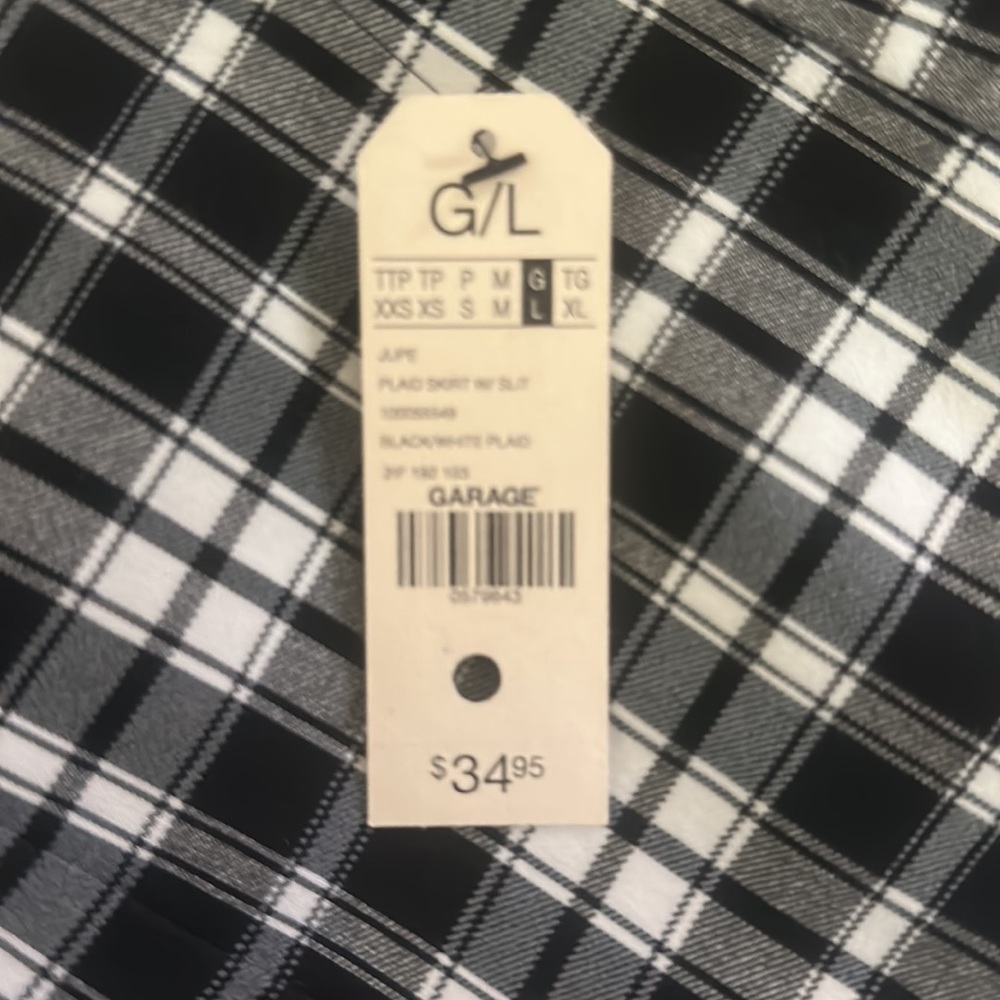 Clean wardrobe - Picture 5 of 5